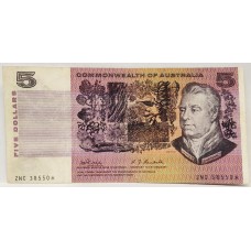 AUSTRALIA 1969 . FIVE 5 DOLLARS BANKNOTE . PHILLIPS/RANDALL . STAR NOTE . FIRST PREFIX ZNC